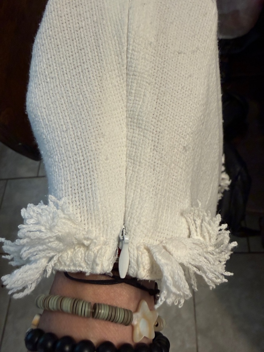 Skylar + Madison Women's White Tassel-Trim Mini Skirt Sz L - Picture 4 of 5